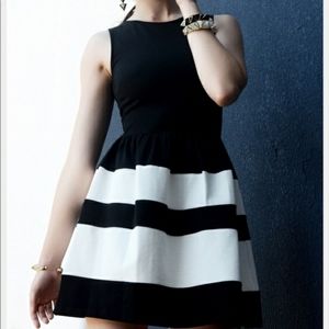 Love Ady Black and white A-line dress small/medium